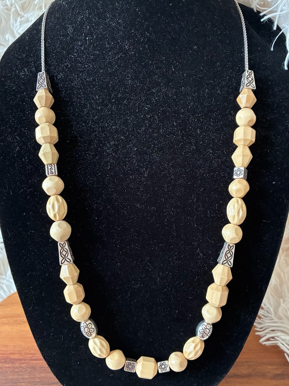 Brighton LANAI Necklace Wooden Silver Tone Long Statement Beaded